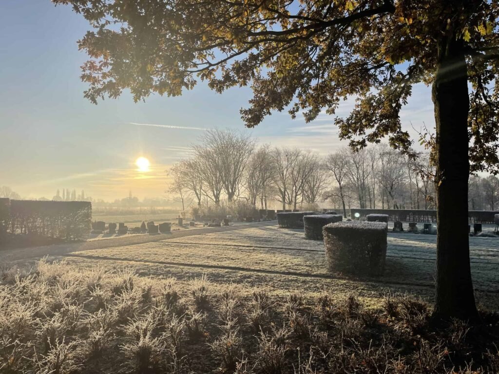 Begraafplaats locatie Ename